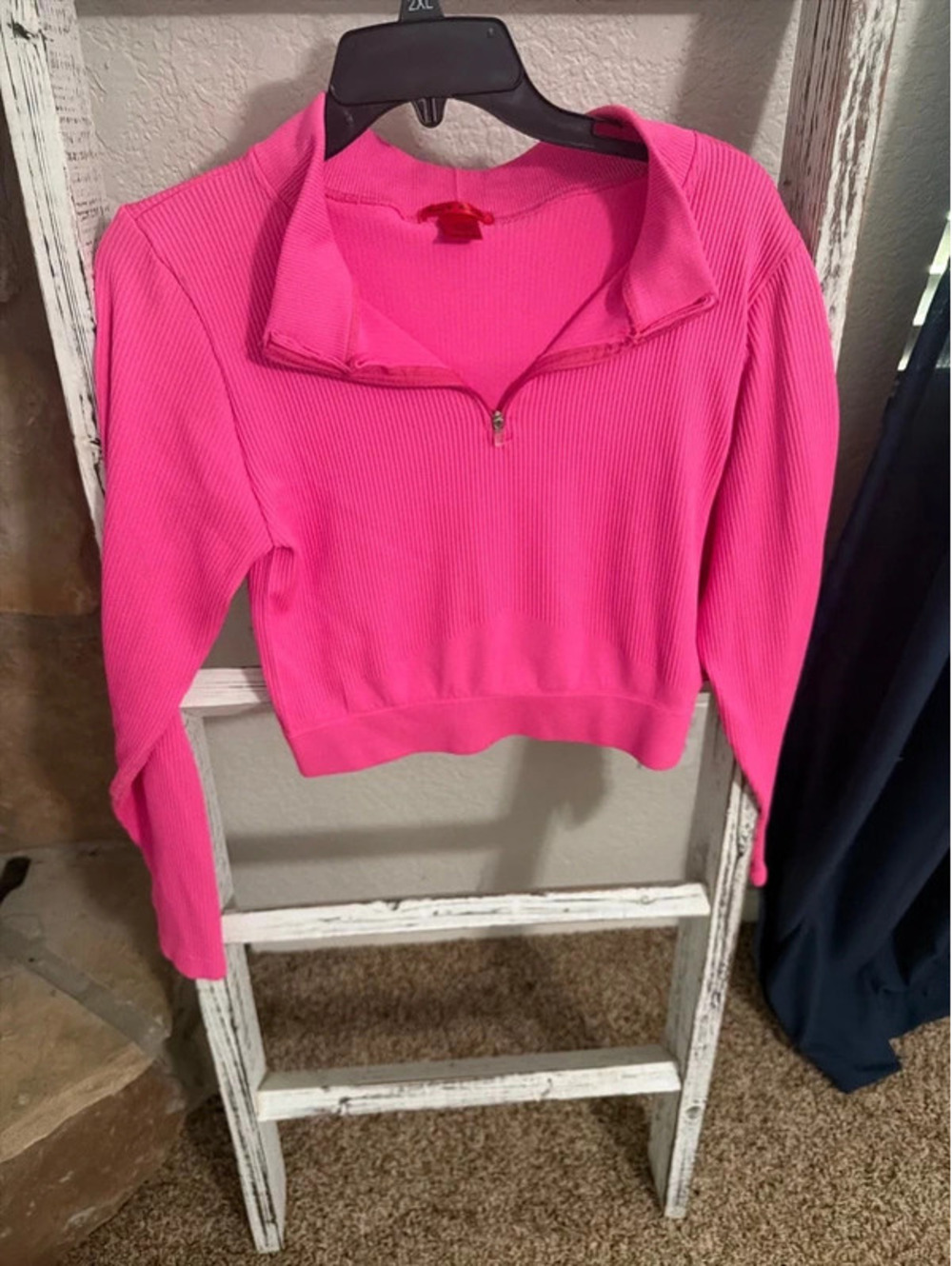 Women’s Crop Active Top